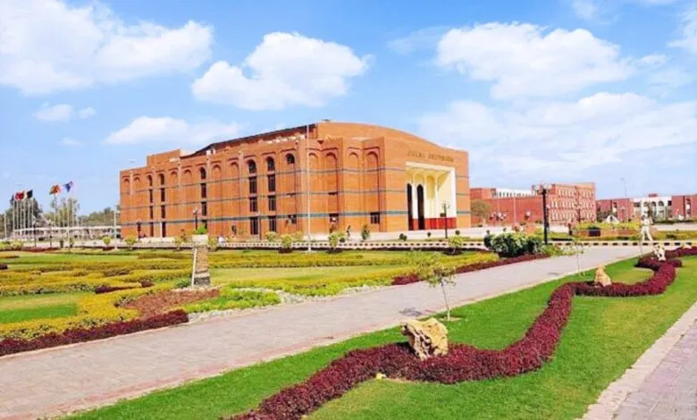 جامعہ زکریا سلیکشن بورڈ :عرصہ دراز سے پروموشن کے منتظر مختلف شعبوں کے پروفیسرز کی ترقی کیلئے سفارشات مرتب
