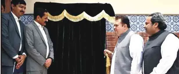 شعبہ لائیو سٹاک چولستان اور ملکی معیشت کو بدلنےکی صلاحیت رکھتا ہے(فواد ہاشم)