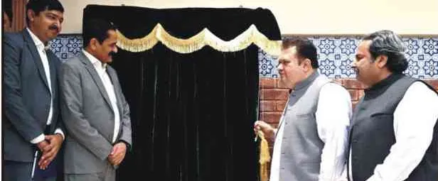 شعبہ لائیو سٹاک چولستان اور ملکی معیشت کو بدلنےکی صلاحیت رکھتا ہے(فواد ہاشم)