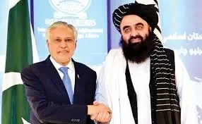 افغان وزیر خارجہ اسحاق ڈار سے ملاقات، افغان سرزمین کسی ملک کے خلاف استعمال نہ کرنے کی یقین دہانی