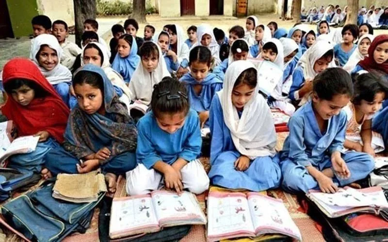 نجی اسکولز میں 10 فیصد طلبا کو مفت تعلیم دینے کی ہدایت