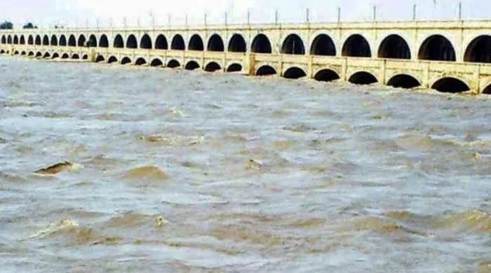 سندھ میں سیلابی ریلہ کب داخل ہوگا؟ فلڈ فورکاسٹنگ ڈویژن کی تازہ رپورٹ