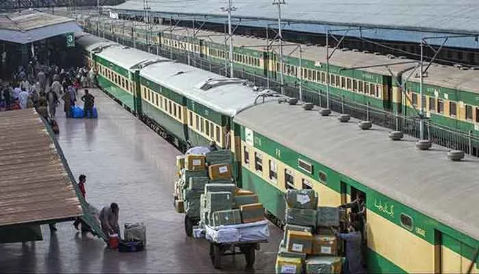 حکومت پنجاب کا ریلوے کے اشتراک سے گرین کوریڈور منصوبہ شروع کرنیکا فیصلہ