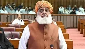 مولانا فضل الرحمٰن کی پی ٹی آئی حمایت: اپوزیشن لیڈرز کے لیے سیاسی اعلان