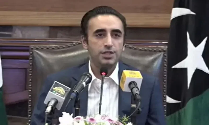 متاثرین کی مدد کو انا کا مسئلہ کیوں بنالیا گیا، وفاق کو عالمی مدد مانگنی چاہیے تھی، بلاول