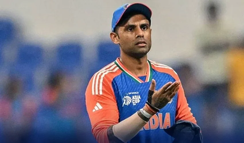 پاکستان کی شکایت کا نوٹس، بھارتی کپتان سوریاکمارکے متنازعہ بیان پر کارروائی کا امکان