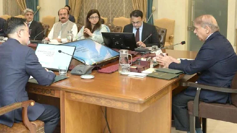 زراعت، آئی ٹی، معدنیات سمیت دیگر شعبوں میں بیرونی ممالک سے سرمایہ کاری آسکتی ہے، وزیراعظم