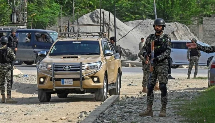 بھارتی پراکسی فتنہ الخوارج کا کوئٹہ میں خود کش حملہ، 10 افراد شہید، 30 زخمی