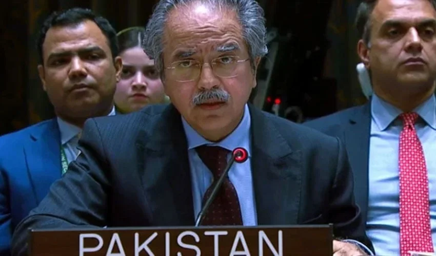 پاکستان نے ٹرمپ کے غزہ امن منصوبے کو امن کےلیے نادر موقع قرار دے دیا