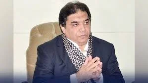 ریلوے اسٹیشنز پر مکہ مدینہ کی طرح صفائی کرنیوالی مشینیں لگائی ہیں: حنیف عباسی