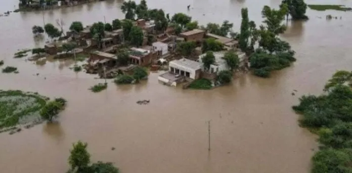 بھارت نے ستلج میں مزید پانی چھوڑ دیا، چناب سے مظفر گڑھ، جلال پور پیروالا میں تباہی