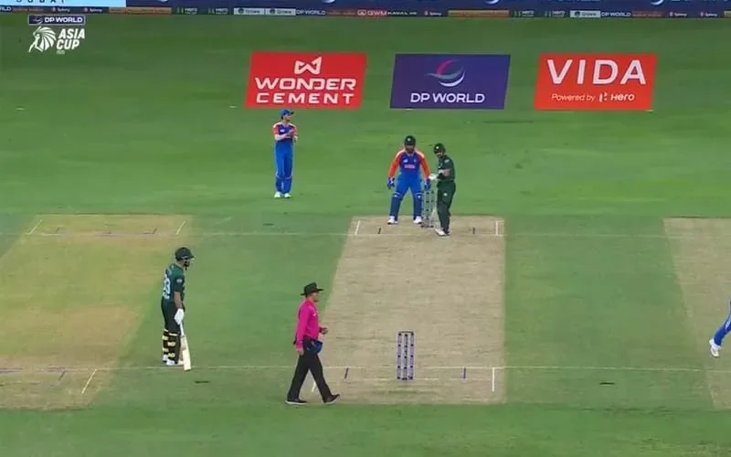 پاک بھارت میچ کی ٹکٹ 350 درہم میں فروخت کیلئے دستیاب