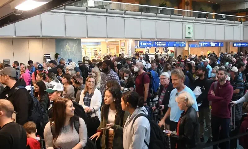 امریکا: شٹ ڈاؤن سے حکومتی امور ٹھپ، ڈیموکریٹک ریاستوں کے 26 ارب ڈالر منجمد