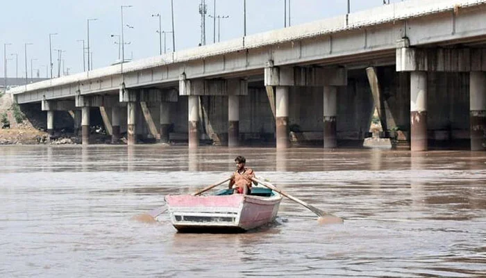 پنجاب میں دریاؤں کے بہاؤ میں اضافے کا الرٹ، پی ڈی ایم اے کی وارننگ