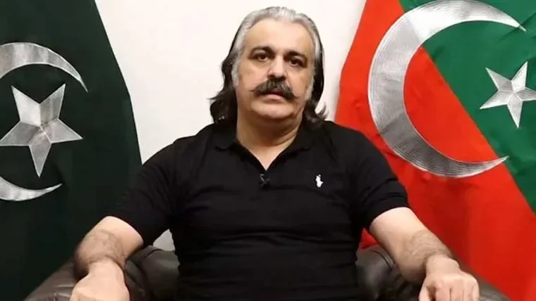 وزیراعلیٰ خیبرپختونخوا علی امین گنڈا پور کا استعفیٰ، بانی پی ٹی آئی کی ہدایت پر فیصلہ