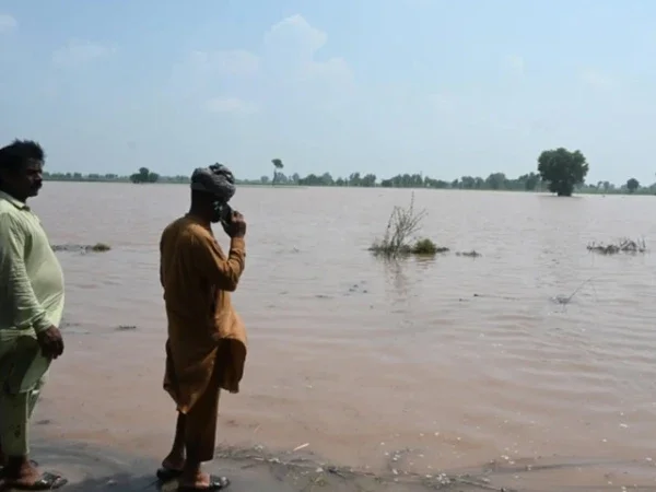 سیلاب سے کسان متاثر، ایک لاکھ ایکڑ زمین دوبارہ آباد کرنے کا منصوبہ