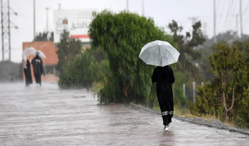 ملک کے مختلف علاقوں میں بارشوں کا الرٹ جاری، لینڈ سلائیڈنگ کا خدشہ