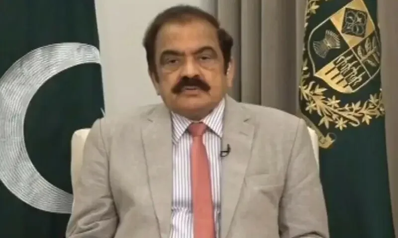 عمران خان اور وزیراعظم کے استثنیٰ کی شق میں کوئی تعلق نہیں، رانا ثنااللہ