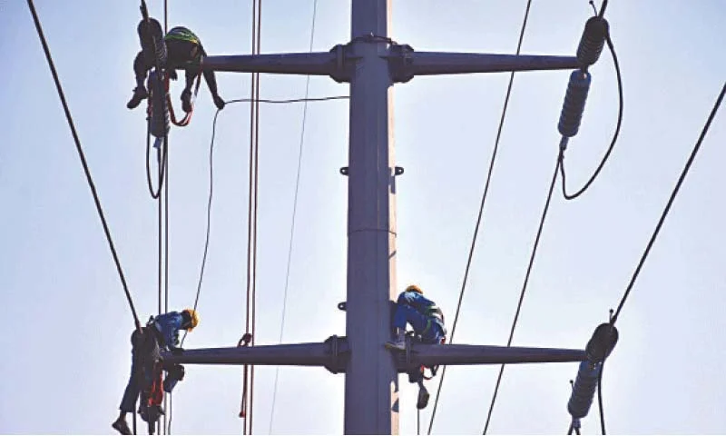 جولائی تا ستمبر بجلی کے شعبے کا گردشی قرضہ 79 ارب روپے بڑھ گیا