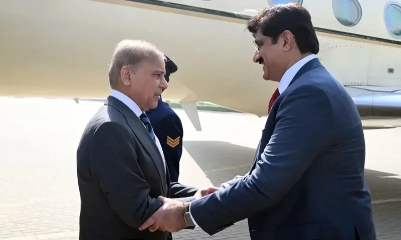 کراچی کینٹ اسٹیشن تزئین و آرائش مکمل، شالیمار ایکسپریس نیا بنا دیا گیا