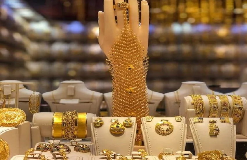 سونے کی قیمتوں میں آج پھر یکدم بڑی کمی ہو گئی