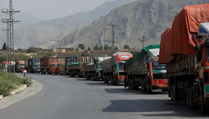 پاک افغان بارڈر کی بندش، برآمدات میں کمی اور کروڑوں ڈالرز کا نقصان