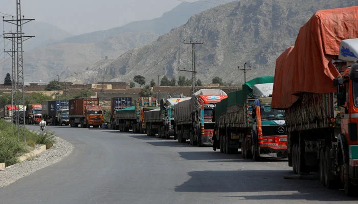 پاک افغان بارڈر کی بندش، برآمدات میں کمی اور کروڑوں ڈالرز کا نقصان