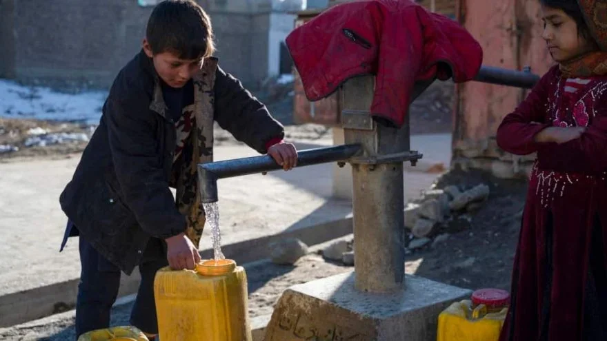 افغانستان میں صاف پانی کا شدید بحران، یورپی یونین نے خطرے کی گھنٹی بجا دی