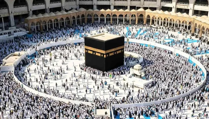 عازمین حج کے لیے طبی ماہرین کی خدمات: وزارت مذہبی امور نے اہلیت اور شرائط بتا دی