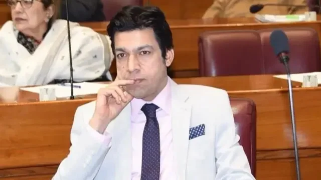 اب کوئی برداشت نہیں، پی ٹی آئی کے لوگ اقتدار اور پیسے کی جنگ میں مصروف:  فیصل واڈا