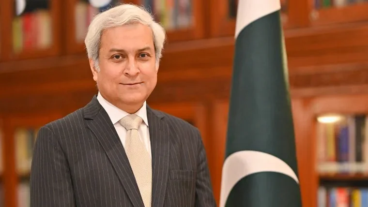 کرسمس پر توڑ پھوڑ، بھارت میں اقلیتوں پر ظلم و ستم نہایت تشویشناک ہے: دفتر خارجہ