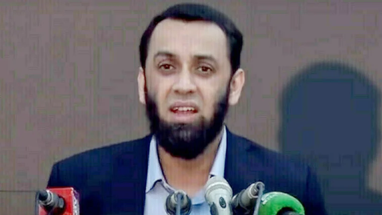 وفاقی وزیر اطلاعات: گورنر راج کا جواز ہوگا تو ہی نافذ کیا جائے گا