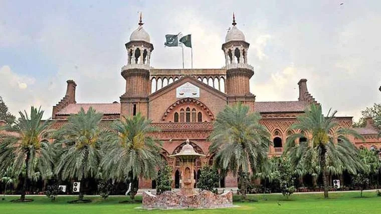 پتنگ بازی کی اجازت کا نوٹیفکیشن، لاہور ہائیکورٹ کا پولیس کو حفاظتی پلان پیش کرنے کا حکم
