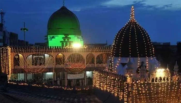 آج شبِ معراج عقیدت و احترام سے منائی جائے گی، خصوصی عبادات کا اہتمام