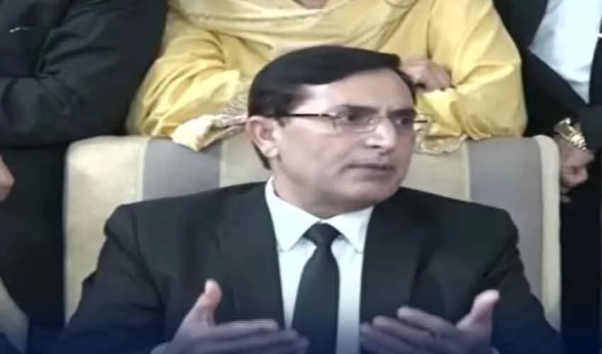 عمران خان کے خلاف سارے کیسز سیاسی اور بوگس،  بیرسٹر گوہر کی پریس گفتگو