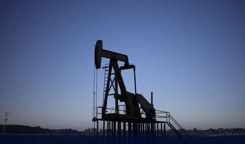 عالمی منڈی میں خام تیل کی قیمت میں کمی، 6 ماہ کی بڑی گراوٹ ریکارڈ