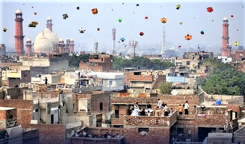 موچی گیٹ میں قدیم حویلی کی چھت کا کرایہ ایک کروڑ روپے تک پہنچ گیا