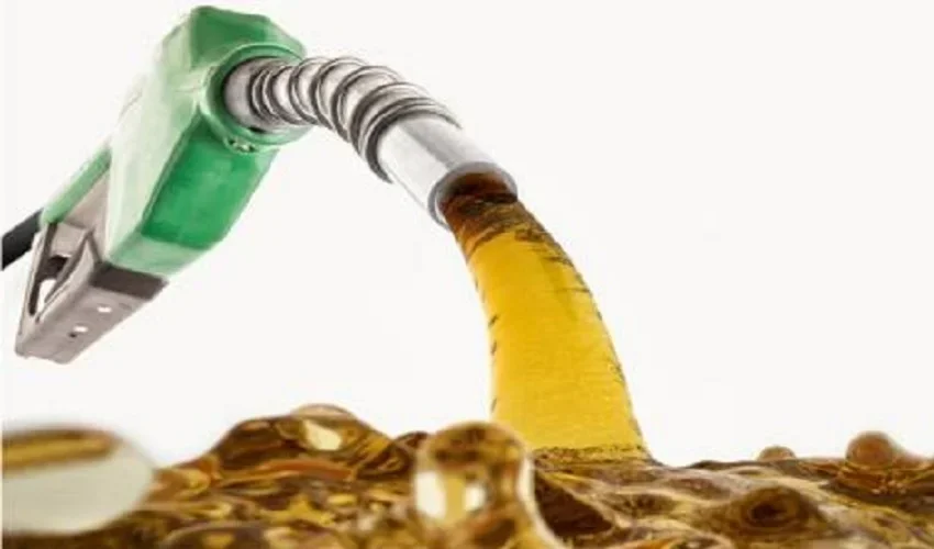 مشرقِ وسطیٰ کشیدگی اور پیٹرول کی قیمتیں: پاکستان میں کتنا اضافہ متوقع؟
