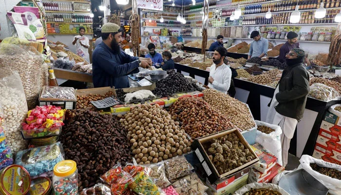 عالمی تیل کی قیمتوں میں اضافہ، پاکستان میں مہنگائی کی نئی لہر کا خدشہ