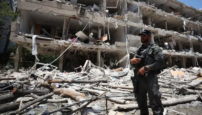 پنجاب میں فلڈ زونز خالی کرانے کا فیصلہ، 17 منی ڈیمز بنانے کی تجویز منظور